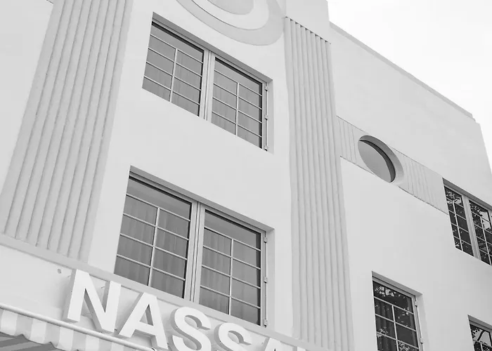 Nassau Suite South Beach, An All-Suite Hotel