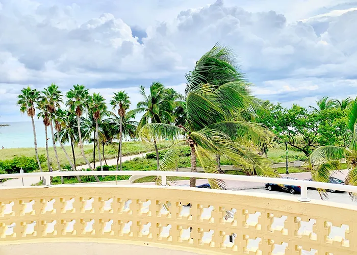 Broadmore Miami Beach