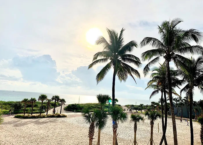 Broadmore Miami Beach